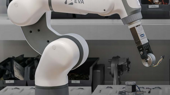 Jeder kann diesen Roboterarm in 15 Minuten programmieren