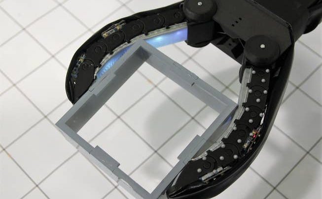 MIT: Robot hand for the potato chip world