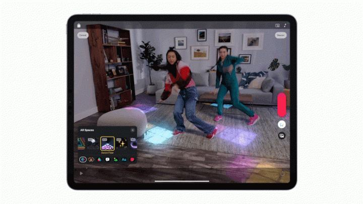 Apple’s Clips 3.1 now capable of AR Spaces