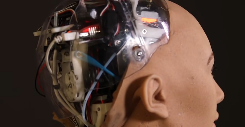 Human robots like “Sophia” to become even more intelligent