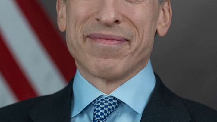 SEC-Chef Gensler: KI SEC-Chef Gensler: KI wird innerhalb eines Jahrzehnts einen Finanzcrash auslösen